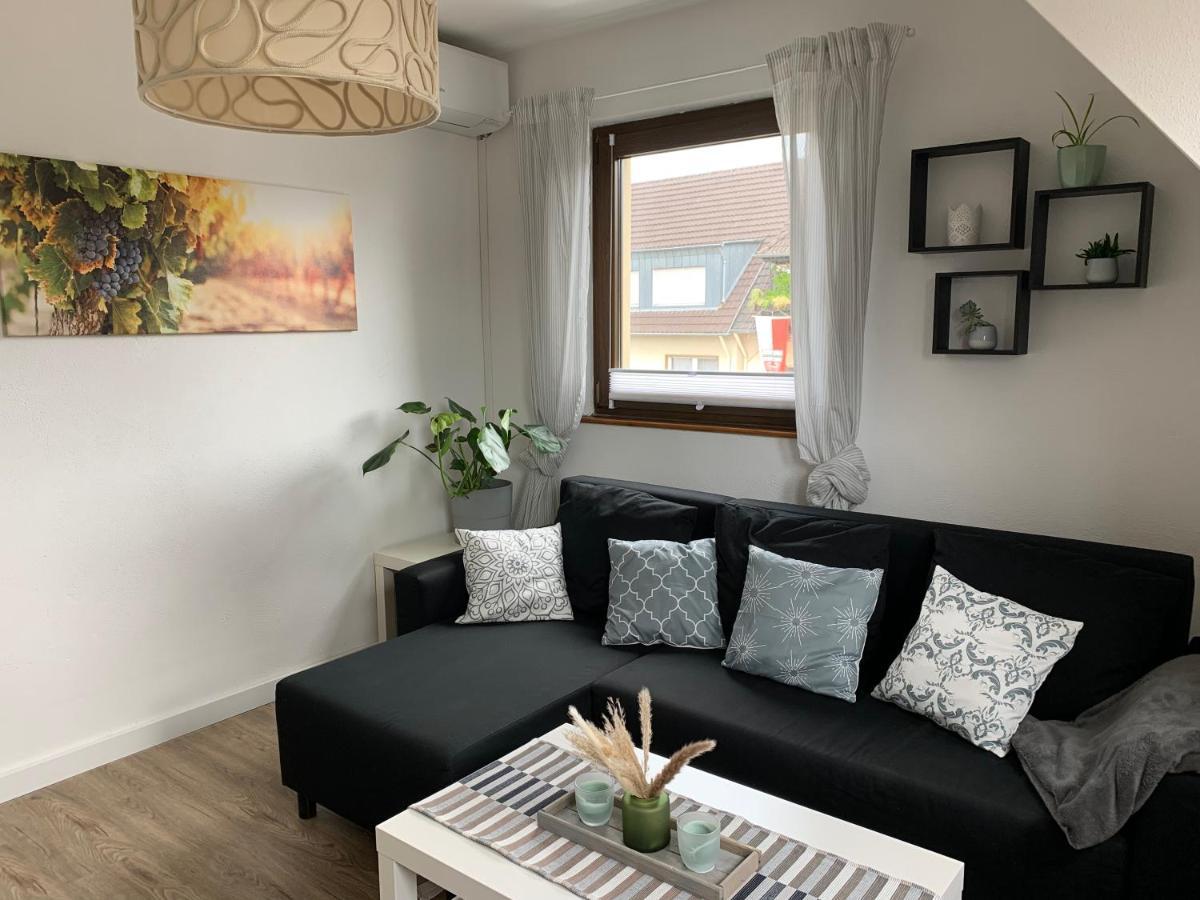 Auszeit Im Ahrtal Apartment บาดนอยเอินอาห์-อาร์ไวเลอร์ ภายนอก รูปภาพ